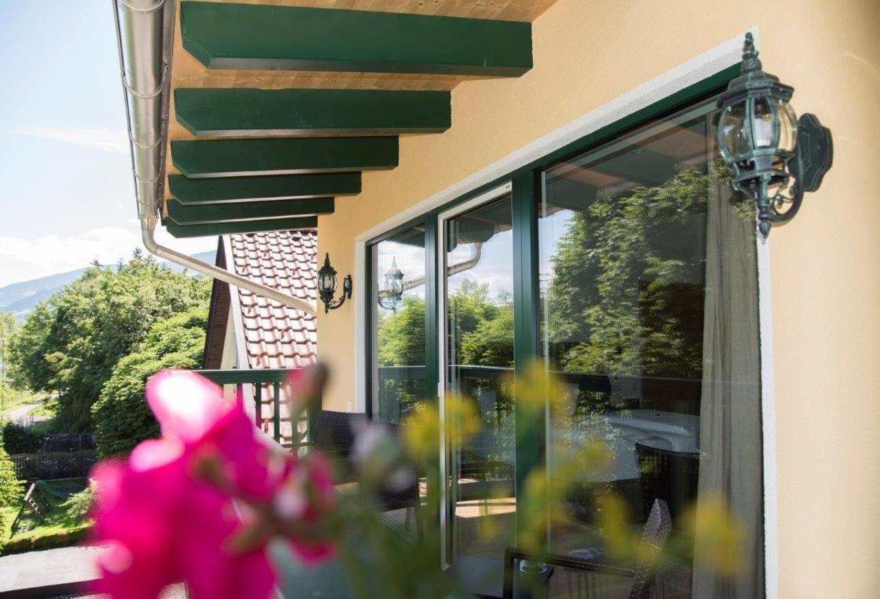 Gasthof Badl - Bed & Breakfast ฮัลล์อินทีโรล ภายนอก รูปภาพ